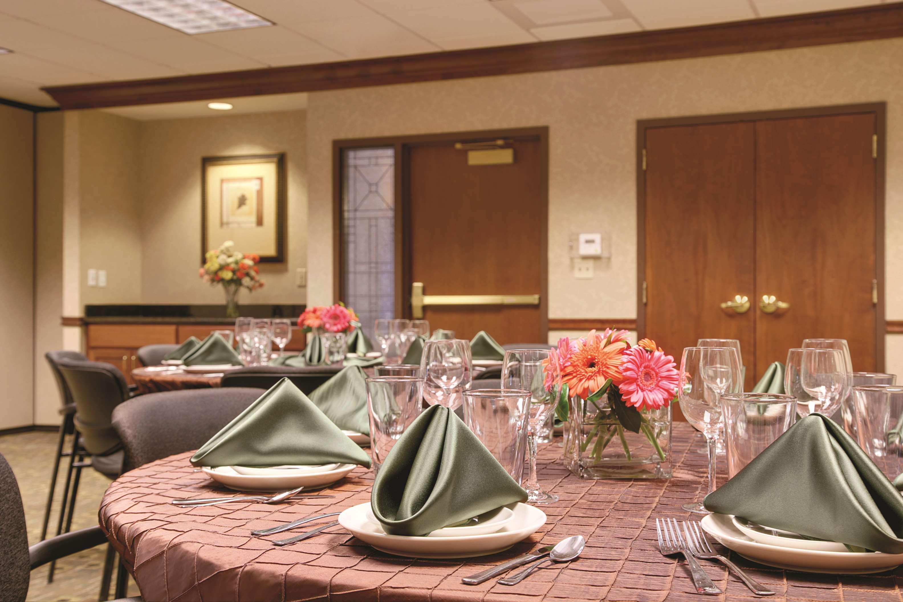 Hyatt House Pleasant Hill Hotell Eksteriør bilde
