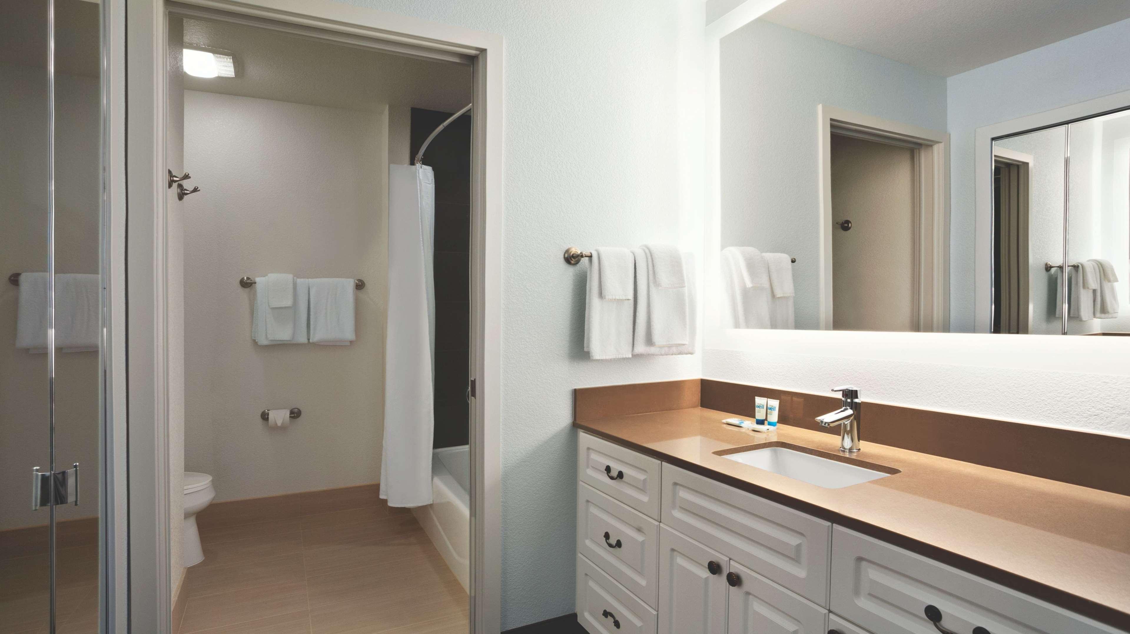 Hyatt House Pleasant Hill Hotell Eksteriør bilde